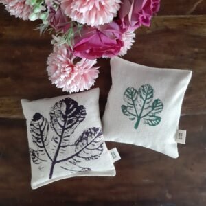 soaps-and-all-handprinted-scented-pouch